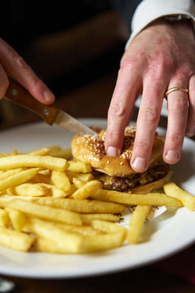 classic british sunday roast kings arms shaftesbury