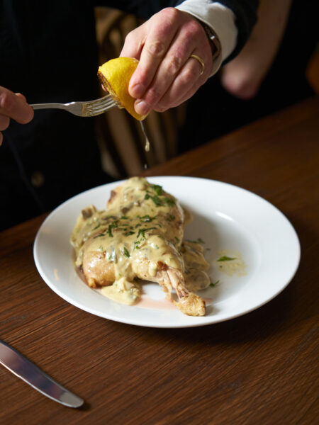 kings arms pub roast dinner shaftesbury