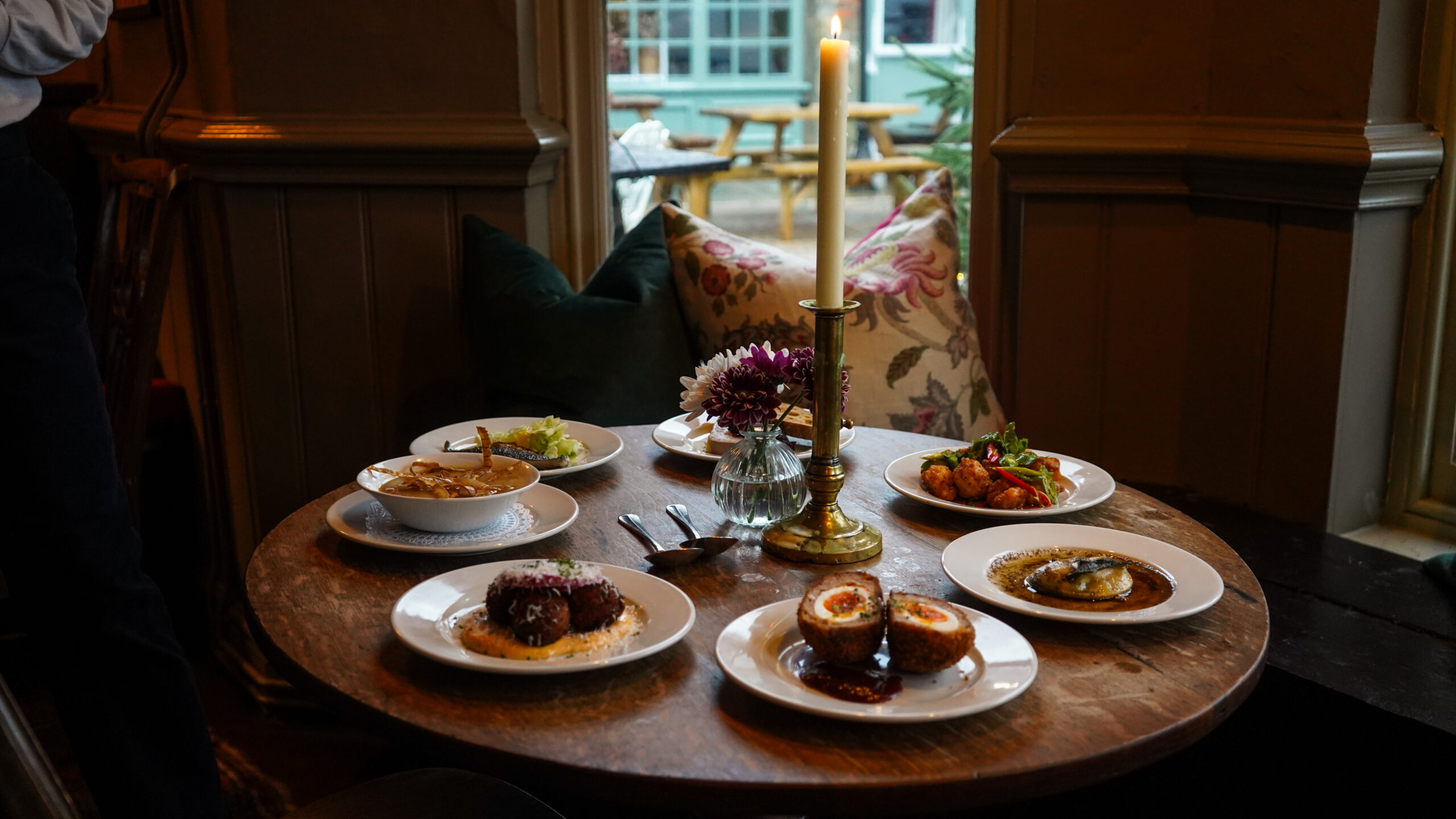 Hearty pub food at The King's Arms in Shaftesbury